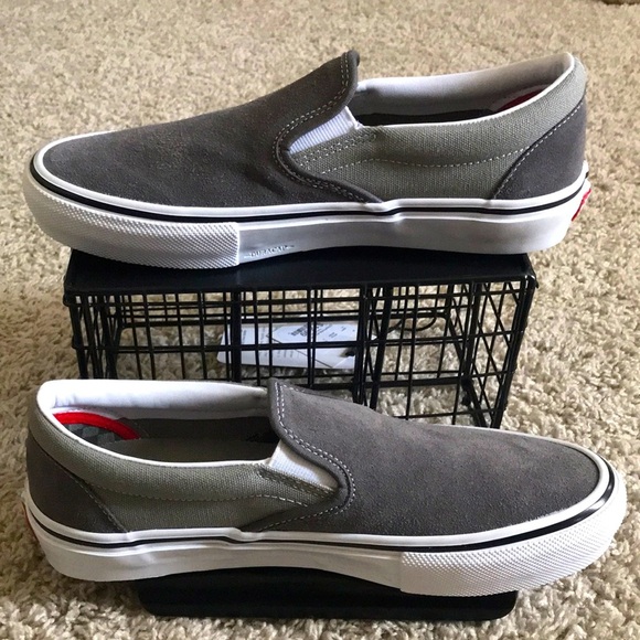 VANS GREY skateboard Shoes Classic Slip-On Sneaker NEW - Picture 2 of 7